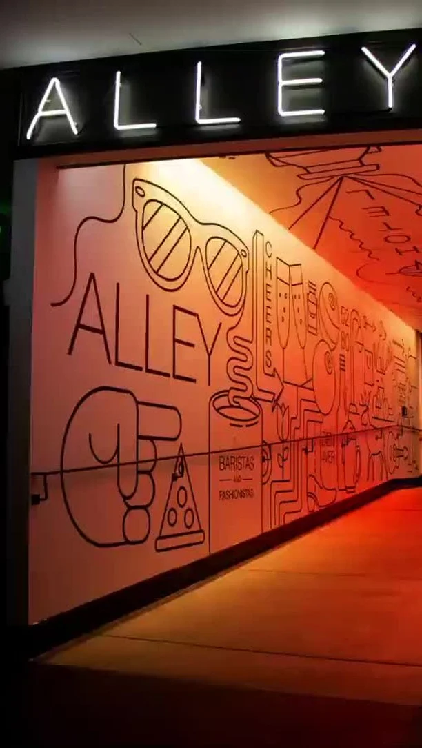 Gateway to the Rockies? More like Gateway to The Alley. 😎⁠⁠This iconic piece is brought to you by @HarmonicMedia and @AndrewHoffman84, who transformed this once blank hallway into an immersive art escape. ⁠⁠Where's your favorite art located around The Block? 👀⁠⁠📸: @NineDotArts ⁠🎨: @HarmonicMedia @AndrewHoffman84